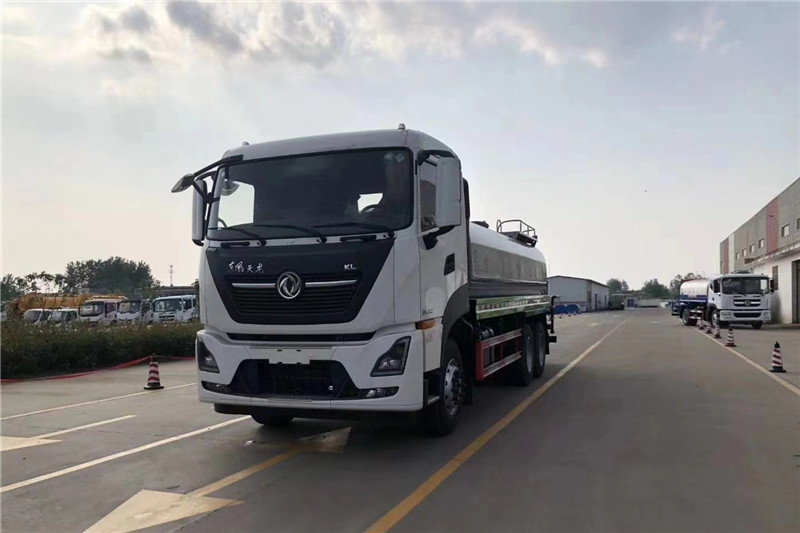 東風(fēng)天龍后八輪20噸噴霧車，國(guó)六綠化噴灑車