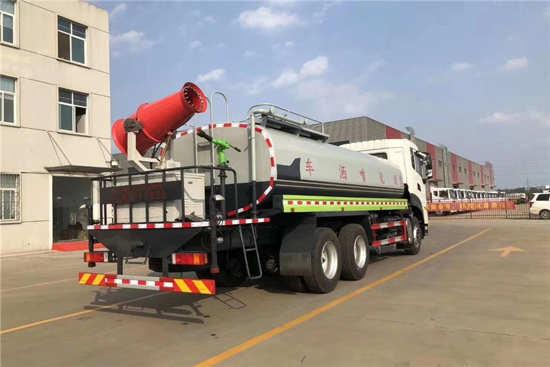 東風(fēng)天龍后八輪20噸噴霧車，國六綠化噴灑車